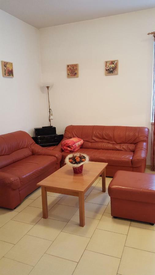 Apartman Срни Экстерьер фото